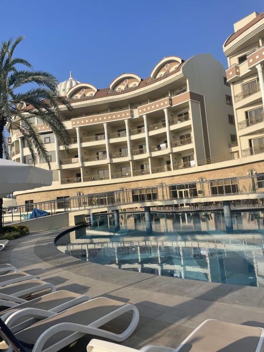 Pool Kirman Belazur Resort & Spa