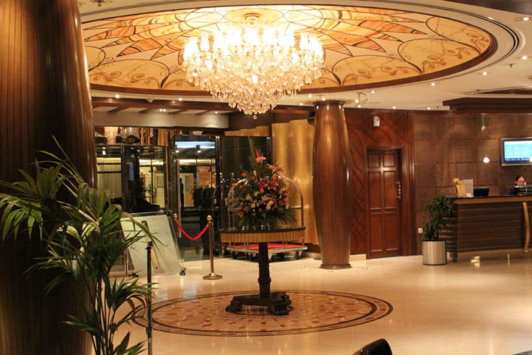 Lobby Lotus Retreat Hotel