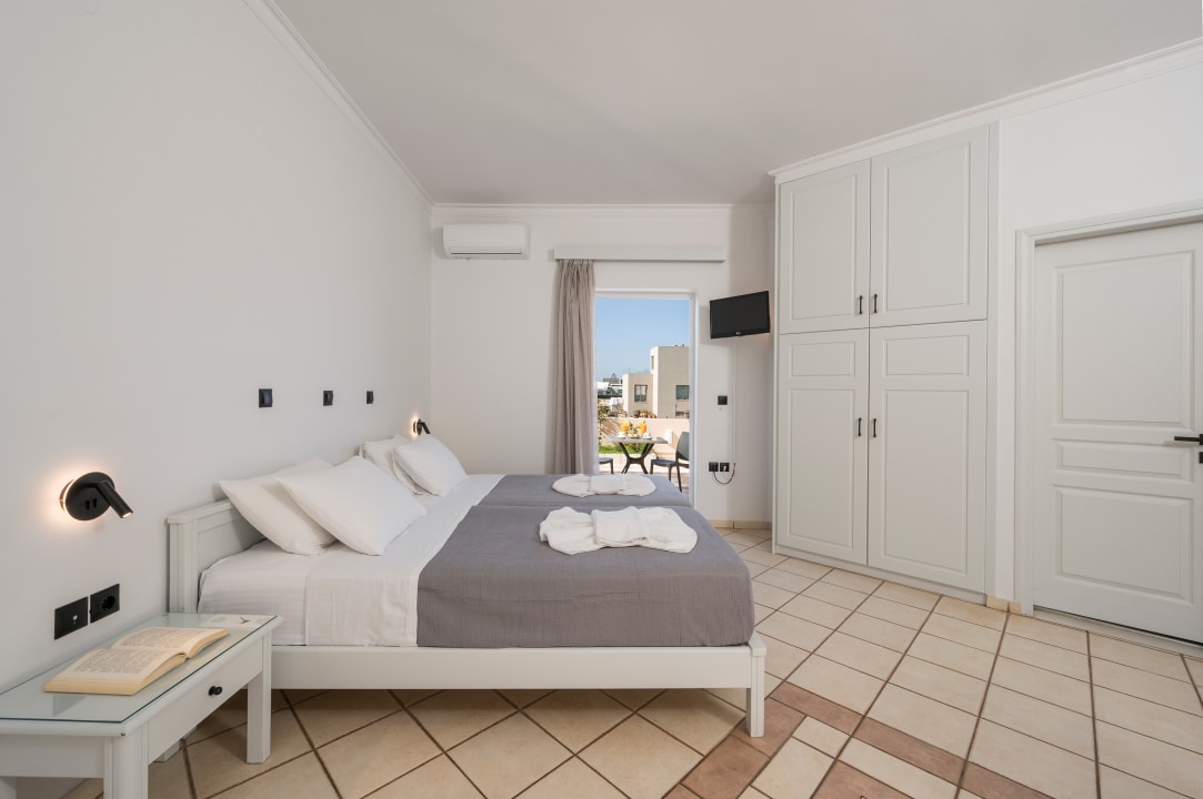 Zimmer Caretta Beach Hotel