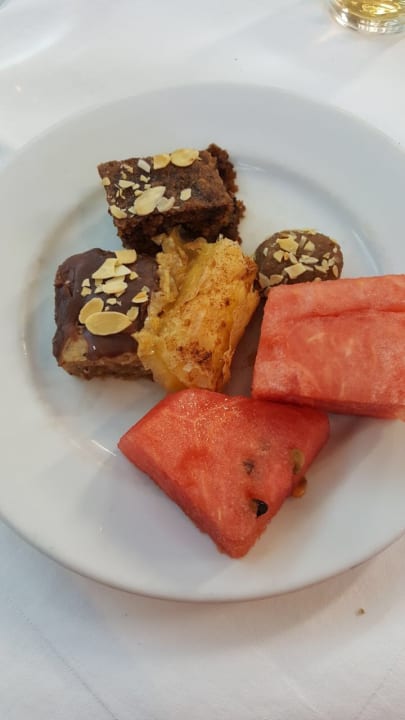 Gastro Tylissos Beach Hotel