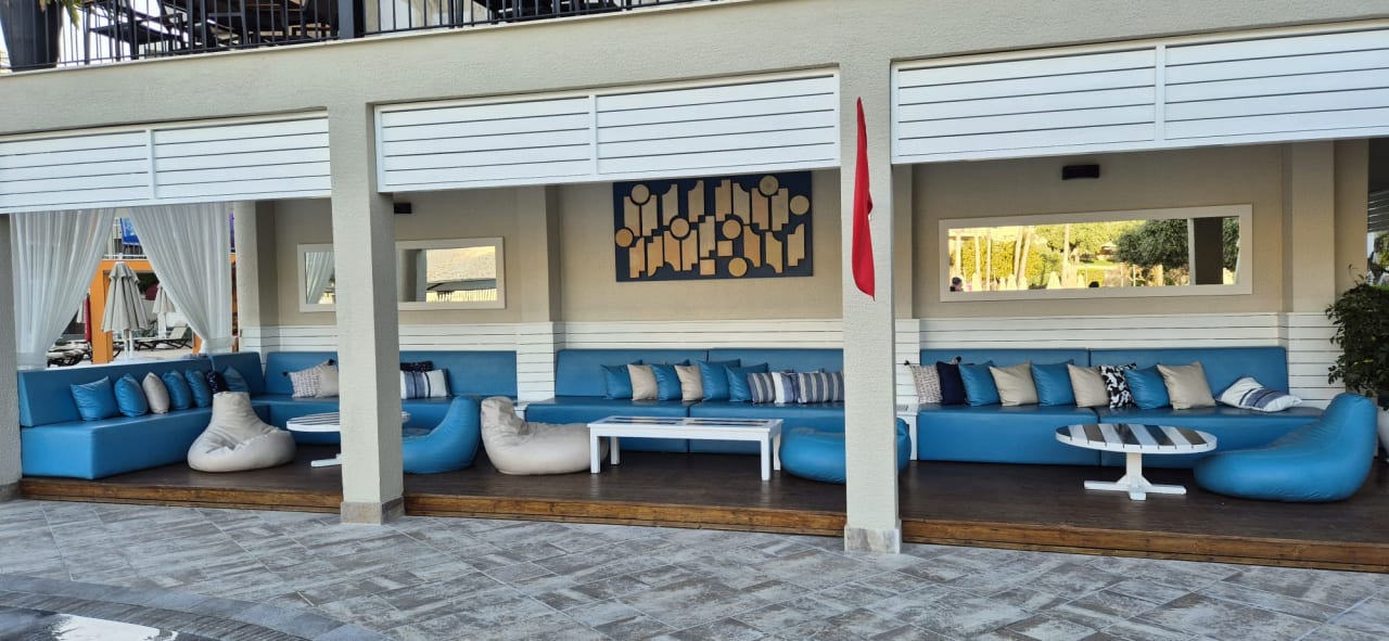 Pool Arum Barut Collection