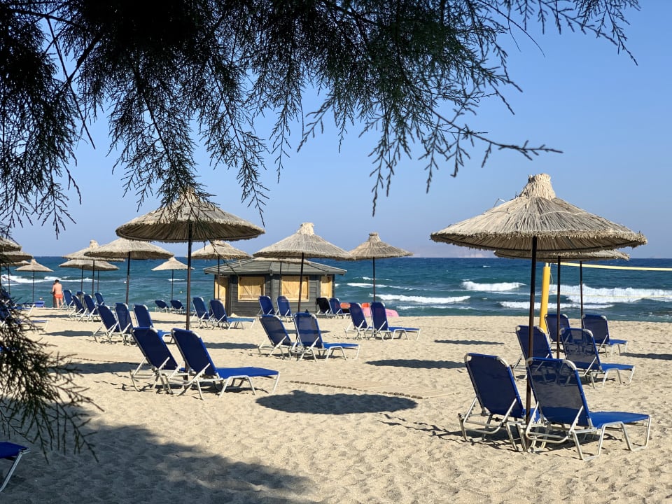 Strand Anissa Beach & Village