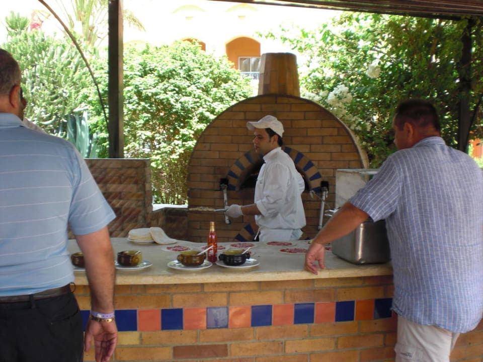 Lecker Pizza Jaz Makadi Oasis Resort