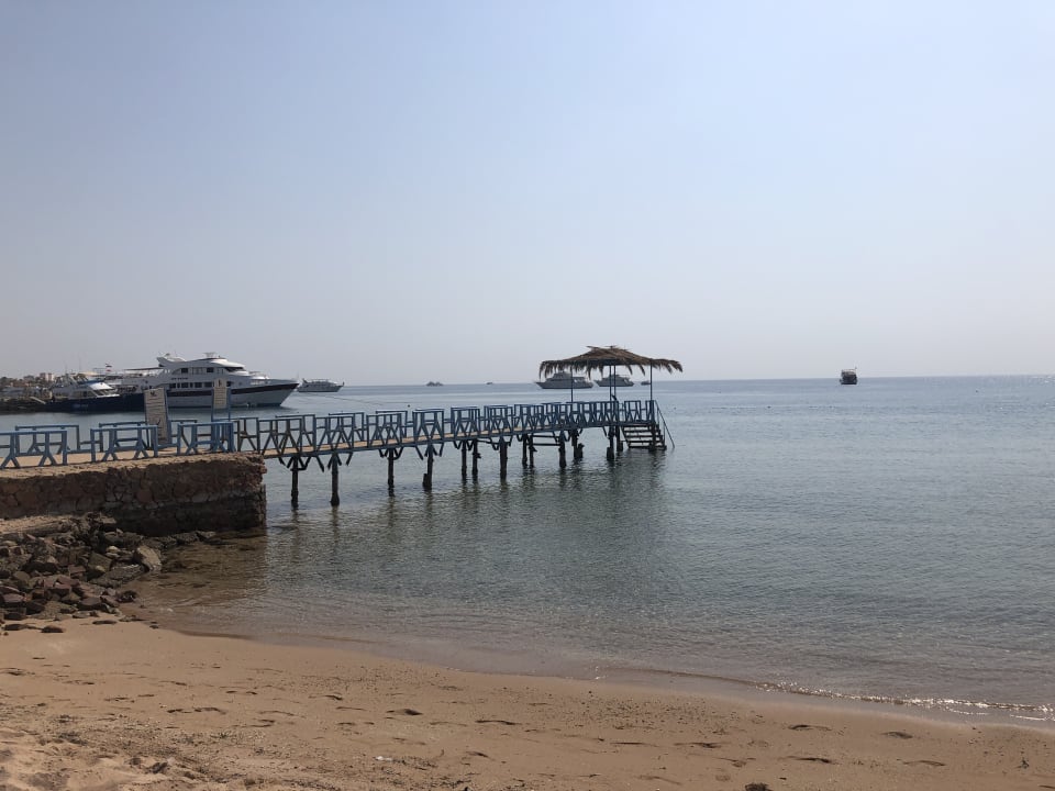 Strand Menaville Safaga