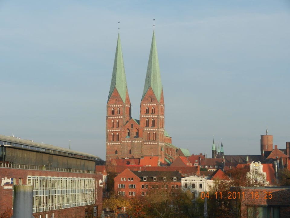 Blick Altstadt Park Inn By Radisson Lübeck