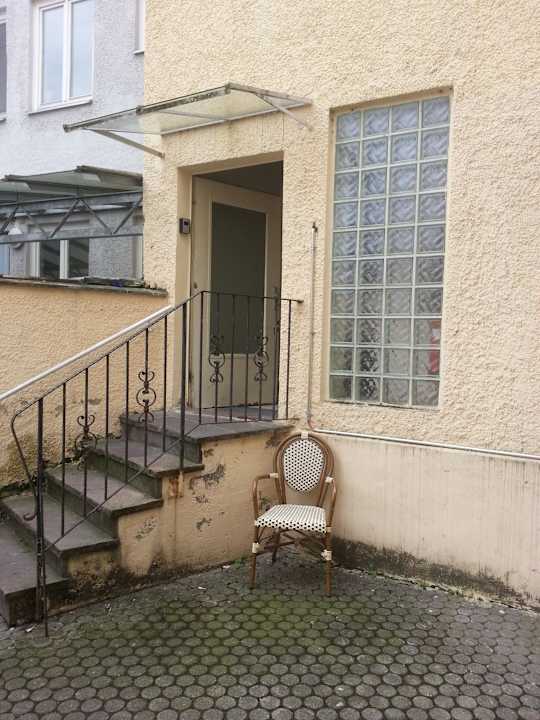 Hintereingang Hotel Goldener Hirsch