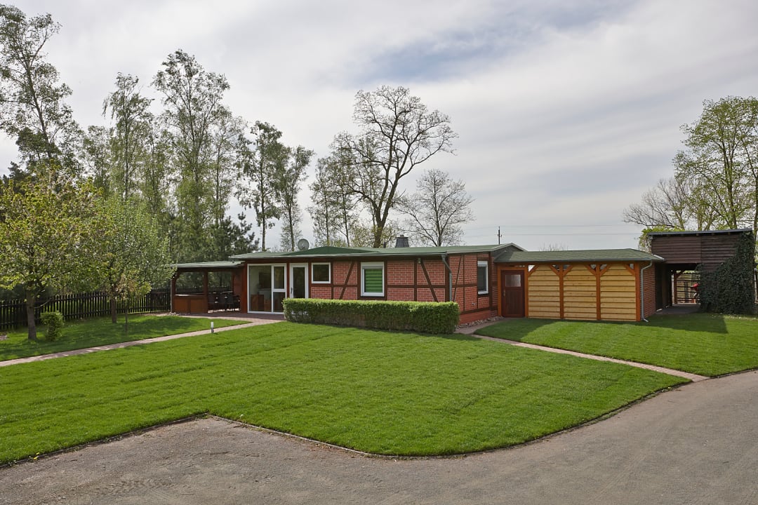 Außenansicht La Porte Hotel & Restaurant