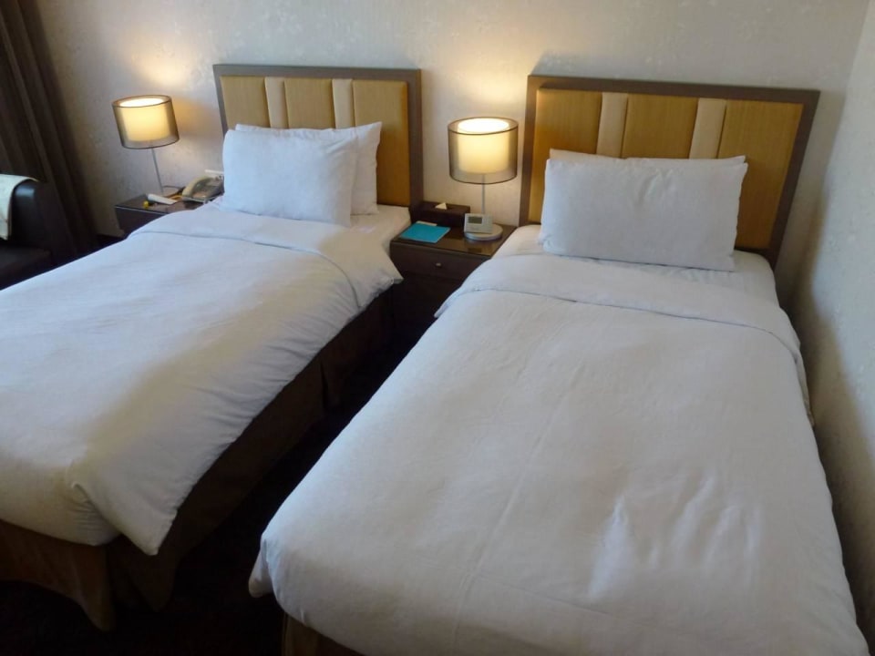 Zimmer mit Seidentapeten Taipei Garden Hotel