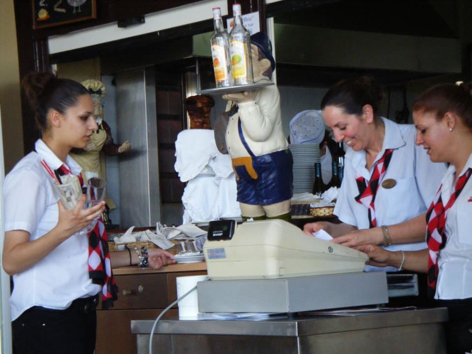 Beach Bar "Roc" Hotel Kalithea Horizon Royal