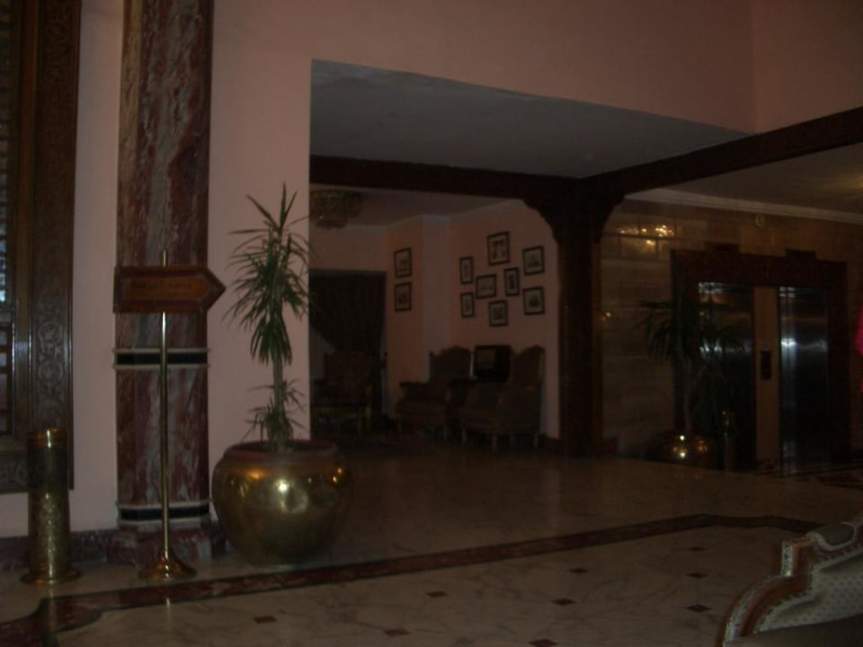 Hotel Om Kolthoom  Hotel Om Kolthoom