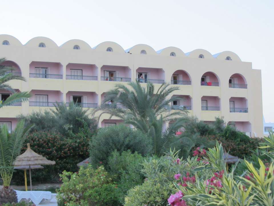 Hotel Seitenansicht Houda Golf & Beach Club