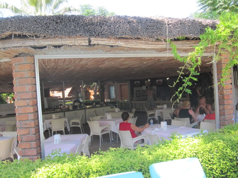Poolbar Can Garden Beach