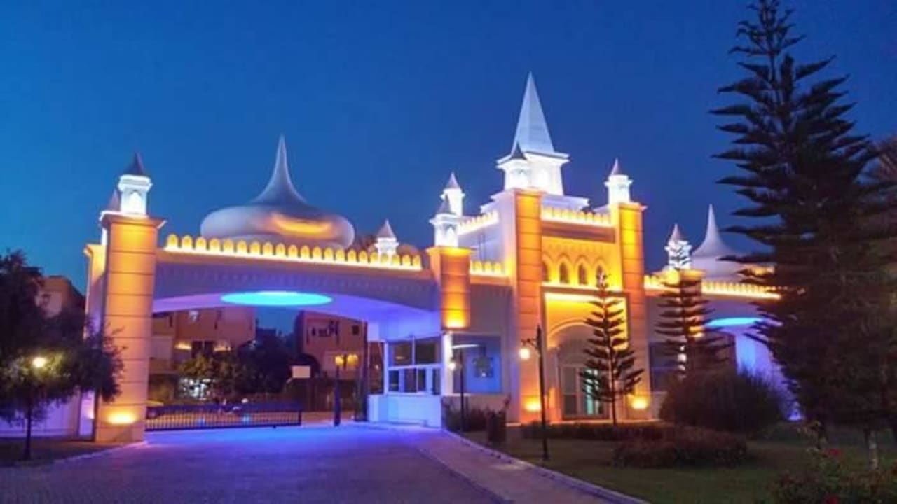 Orientalisch der Innenbereich Kamelya Aishen Club