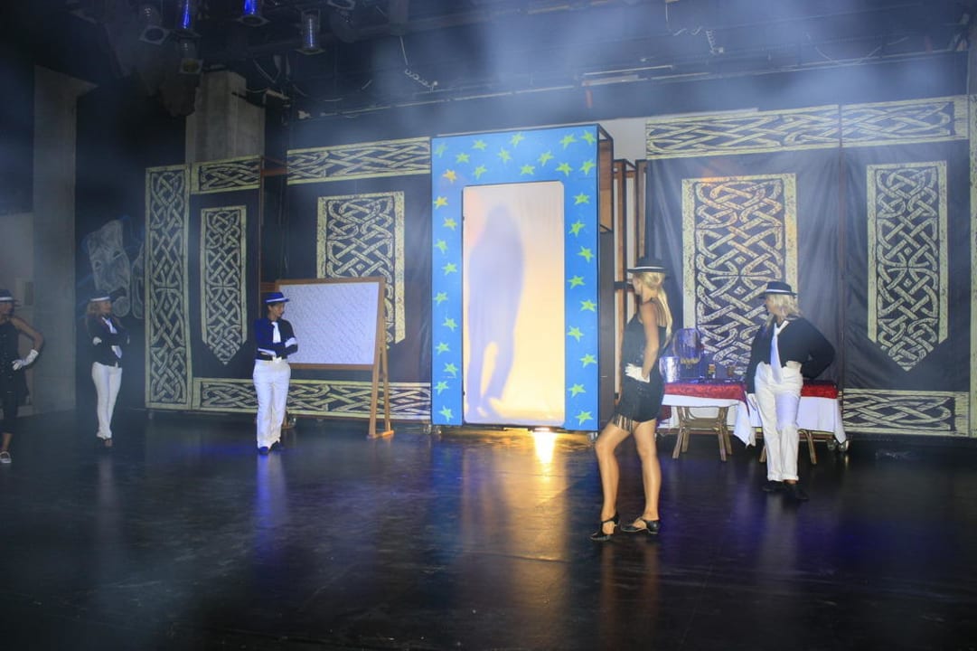 Michael Jackson 01-10-2010 Trendy Aspendos Beach Hotel