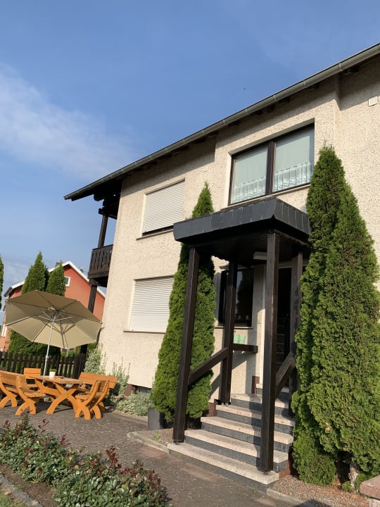 Außenansicht Landgasthof zum Wiesengrund