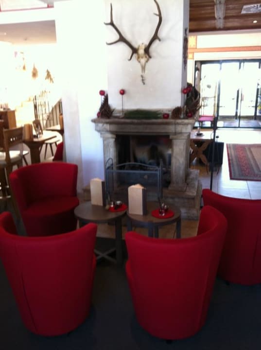 Blick in die Lobby Naturhotel Forsthofgut