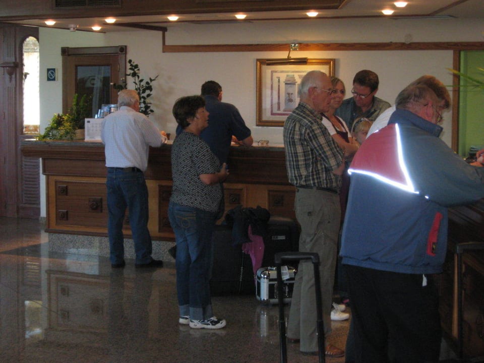 Beim Auschecken Grupotel Orient