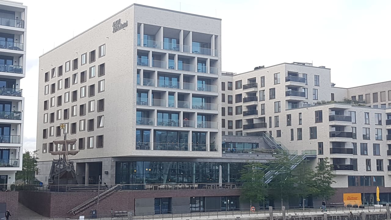 Außenansicht JUFA Hotel Hamburg HafenCity