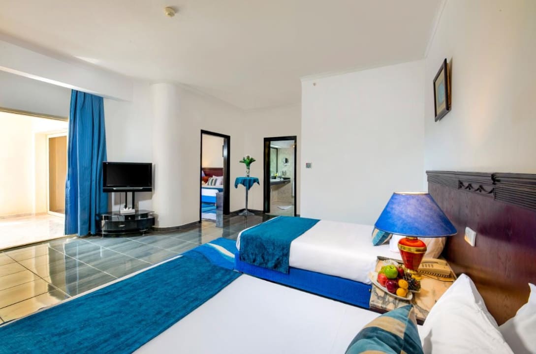 Zimmer White Valley Palace