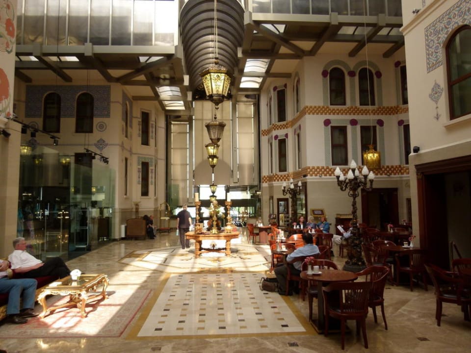 Lobby Crowne Plaza Istanbul - Old City by IH