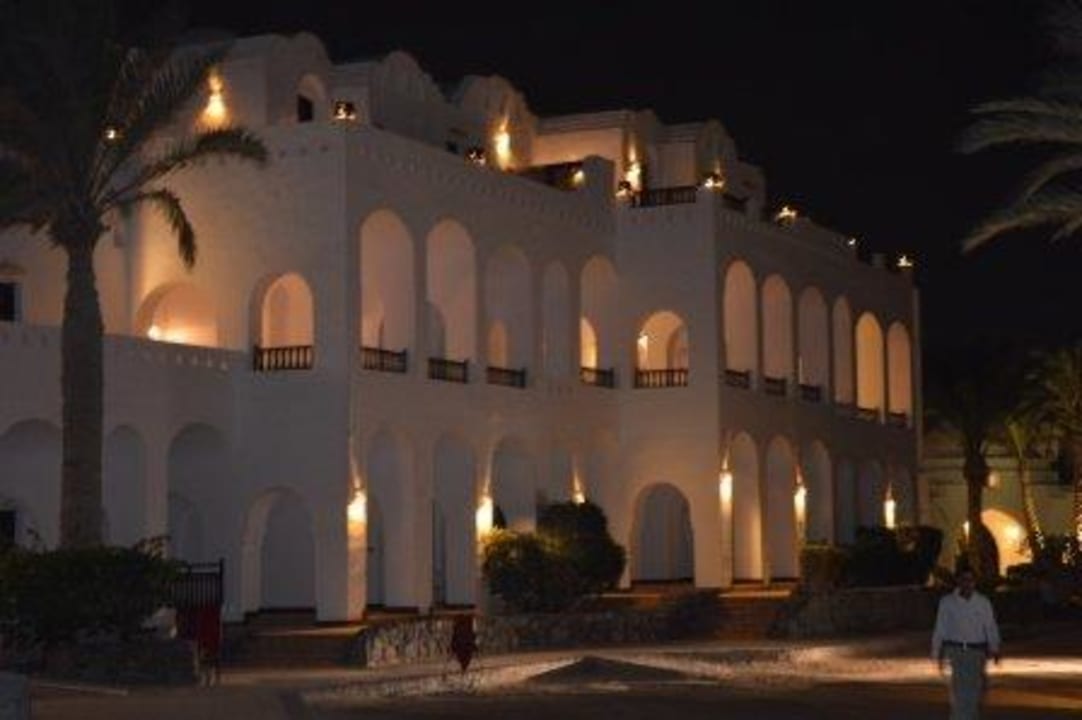 Anlage im Dunkeln Arabella Azur Resort