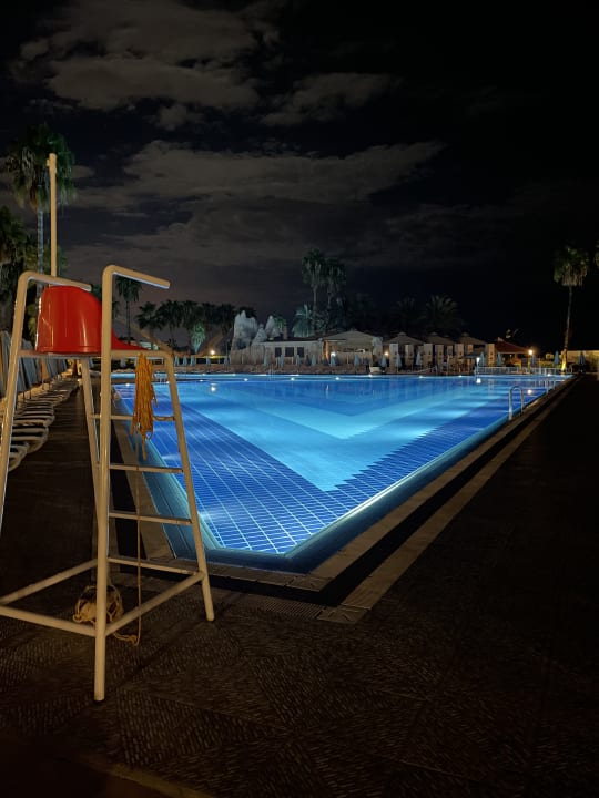 Pool Adora Hotel & Resort