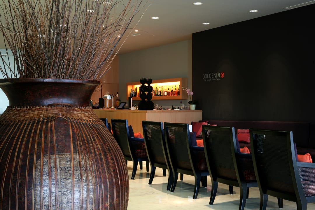 Lobby Hotel Golden Residence