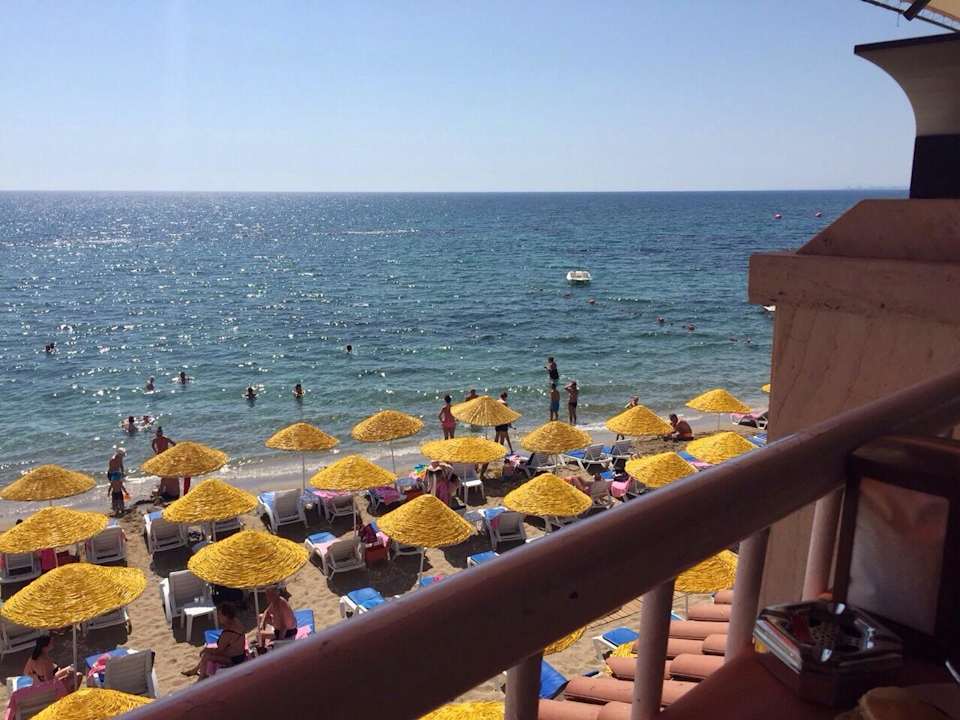 Strand Salamis Bay Conti Resort Hotel & Casino