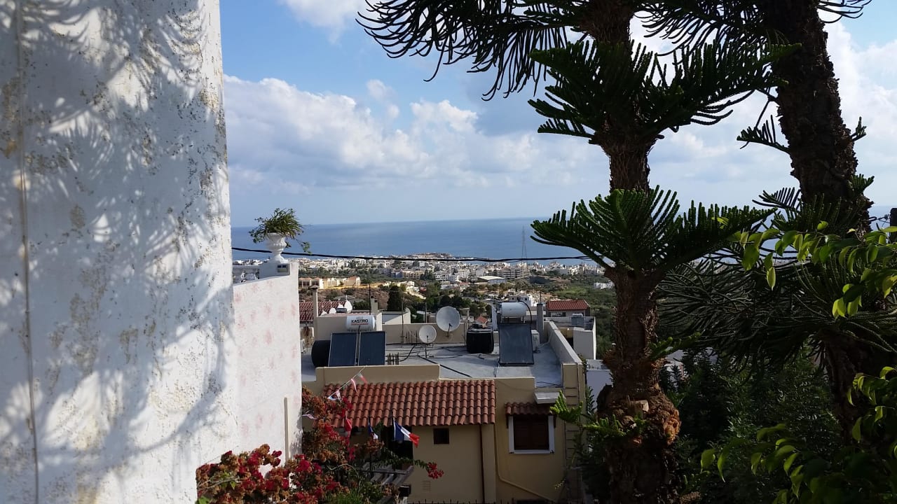 Andere Richtung  Korifi Apartments Collection