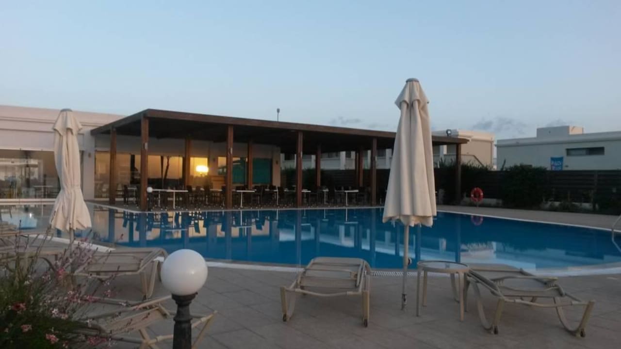 Pool Asterias Beach Resort