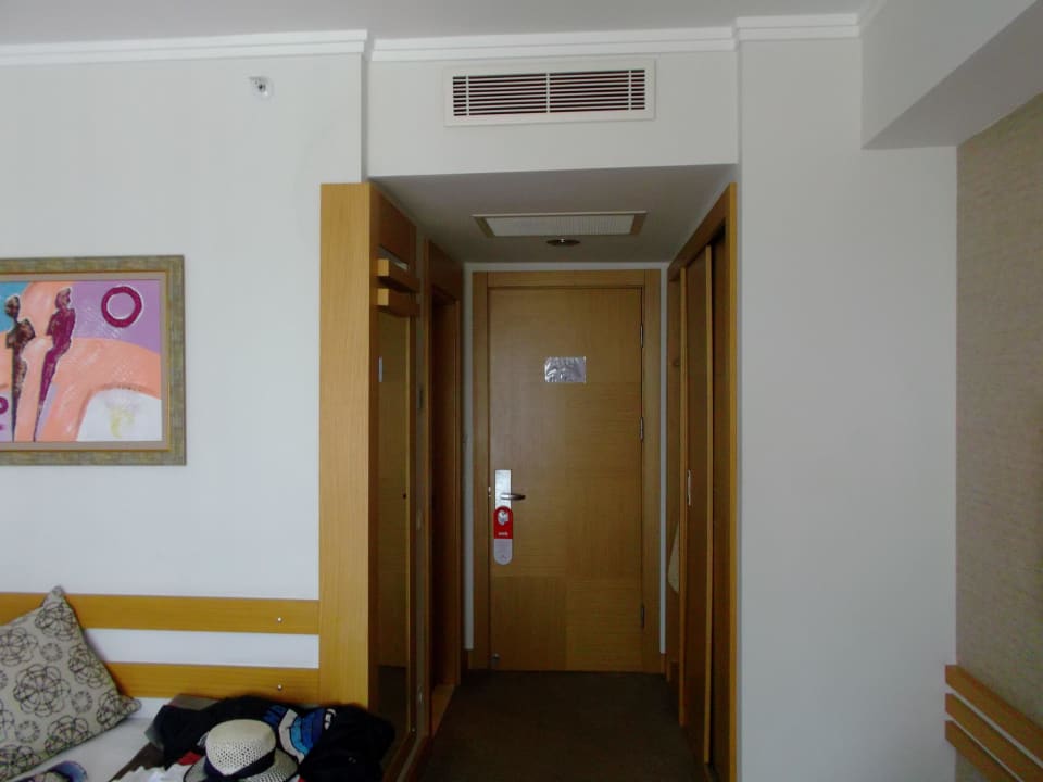 326 Blick Ausgang und Klimaanlage Saphir Resort & Spa