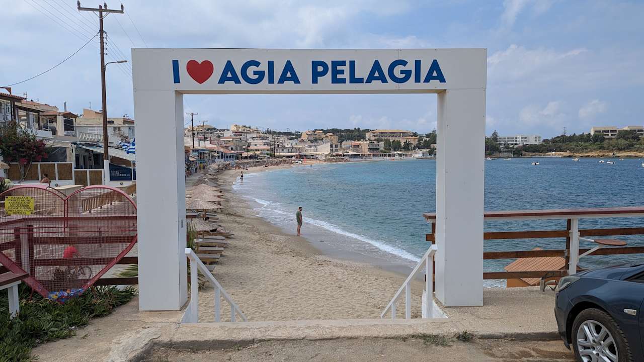 Strand Hotel Alexander House