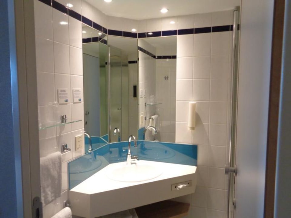 Zimmer Holiday Inn Express Frankfurt - Airport