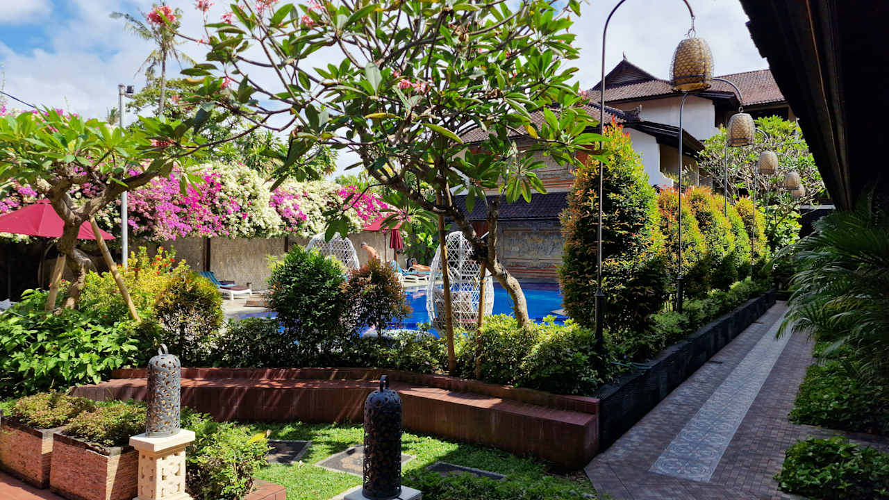 Gartenanlage Hotel Ari Putri
