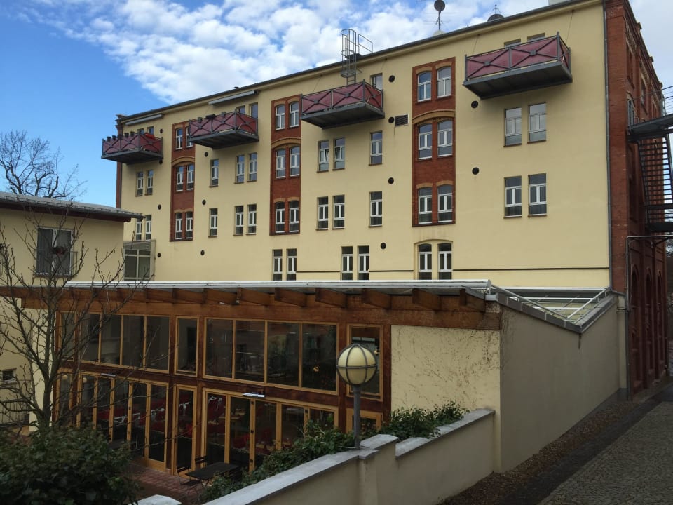 Wintergarten und Zimmer Hotelpark Stadtbrauerei Arnstadt