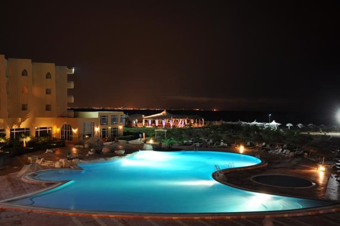 Widok z balkonu Skanes Serail Aquapark