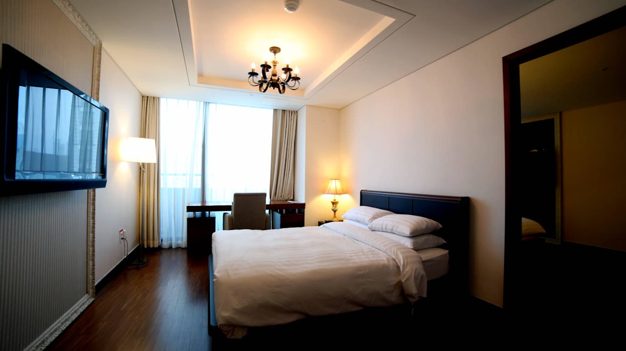 Suite room Sunset Business Hotel