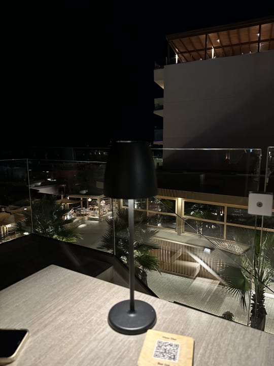 Gastro AKASHA Beach Hotel & Spa