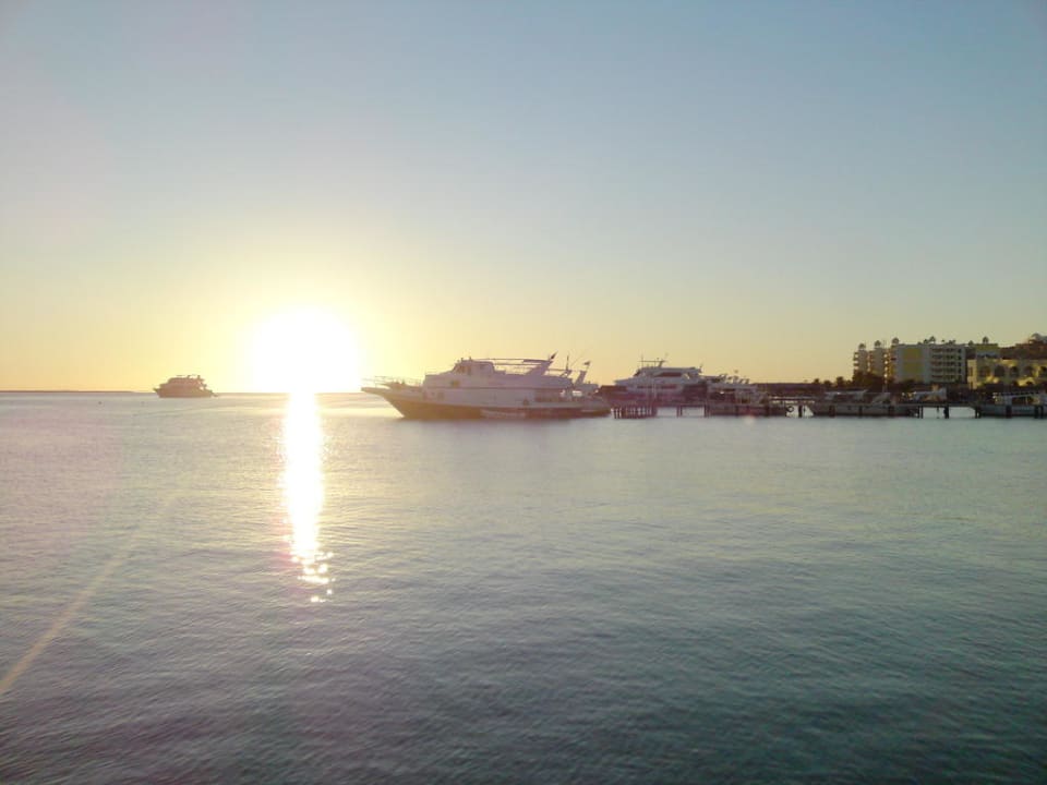 Sonnenaufgang Bella Vista Resort Hurghada