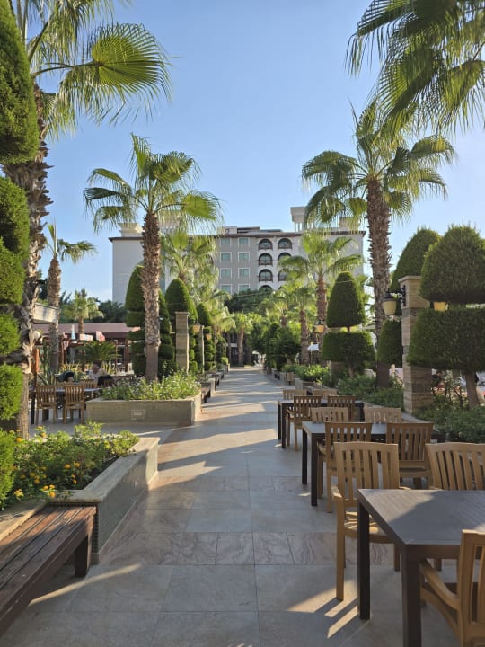 Außenansicht Dizalya Palm Garden