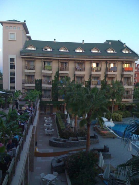 Widok z pokoju Can Garden Resort