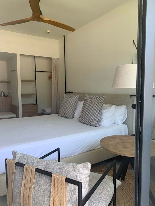 Zimmer Inmood Aucanada