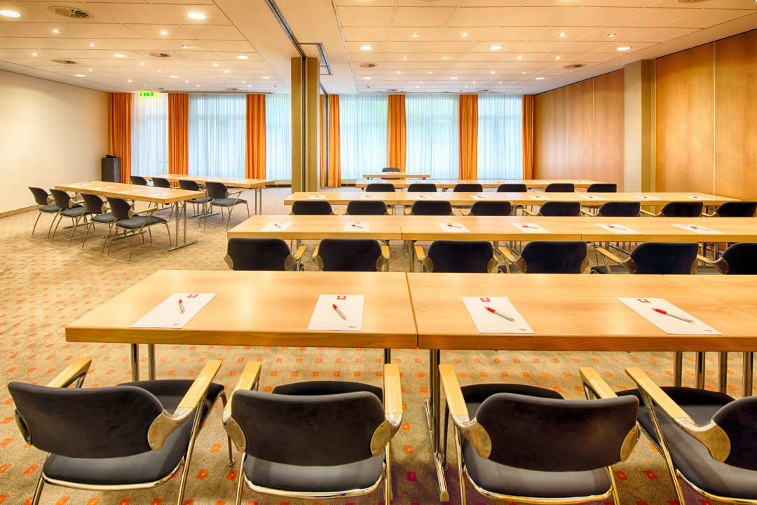 Meeting Room Leonardo Hotel Hamburg Airport