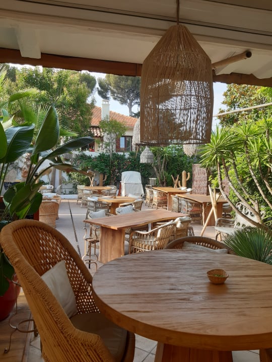 Gastro Hotel La Garoupe Gardiole