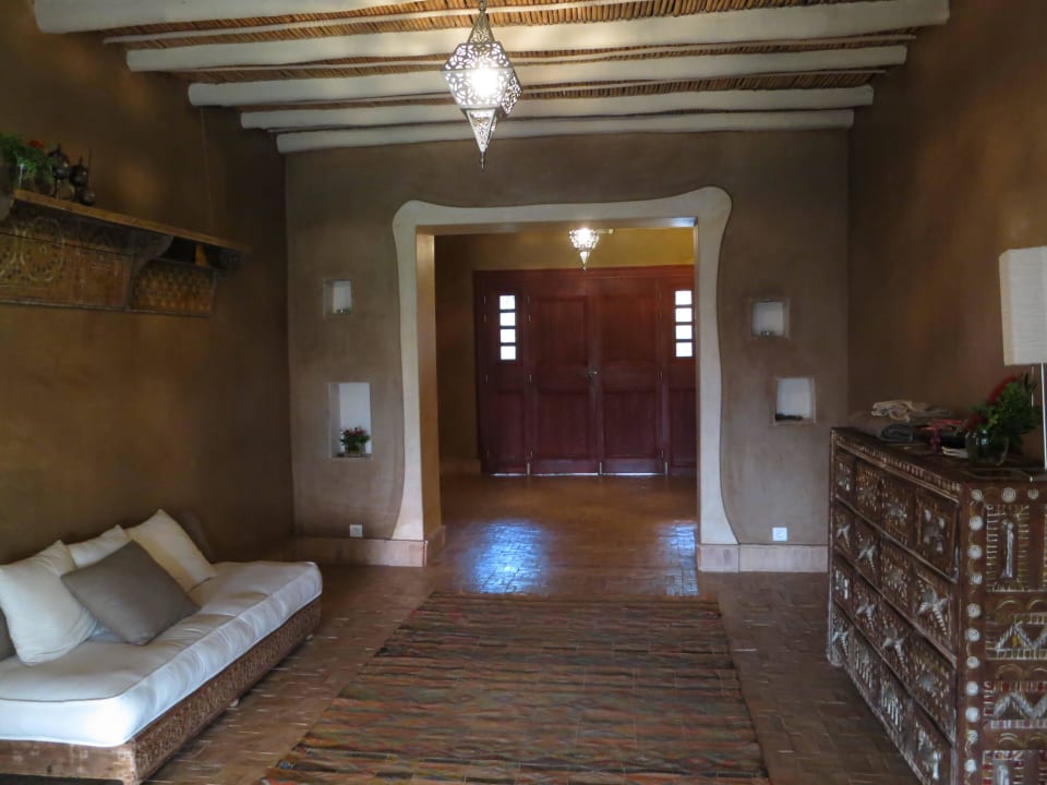 Eingang Hotel Dar Al Manar