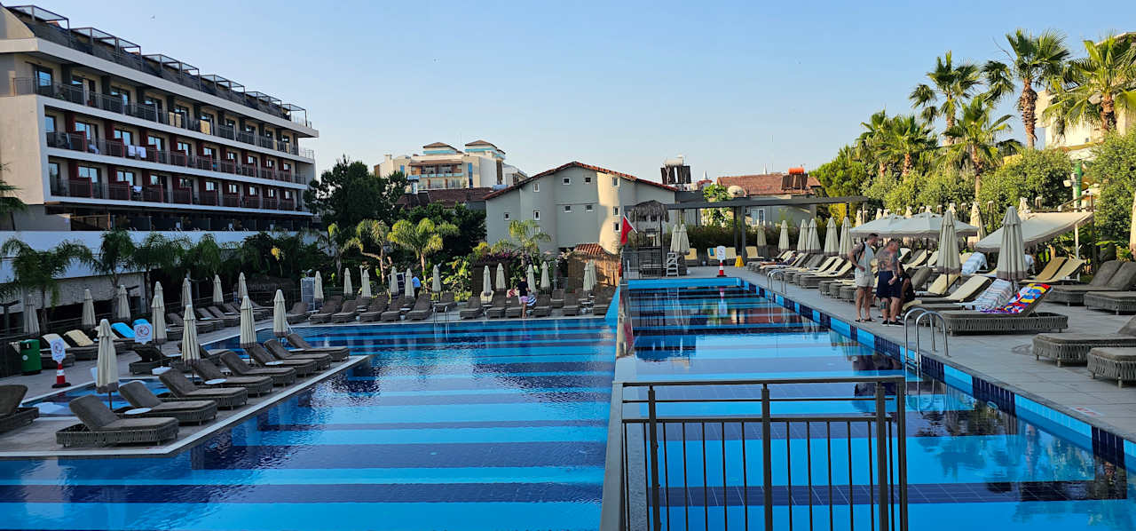 Pool Belek Beach Resort Hotel
