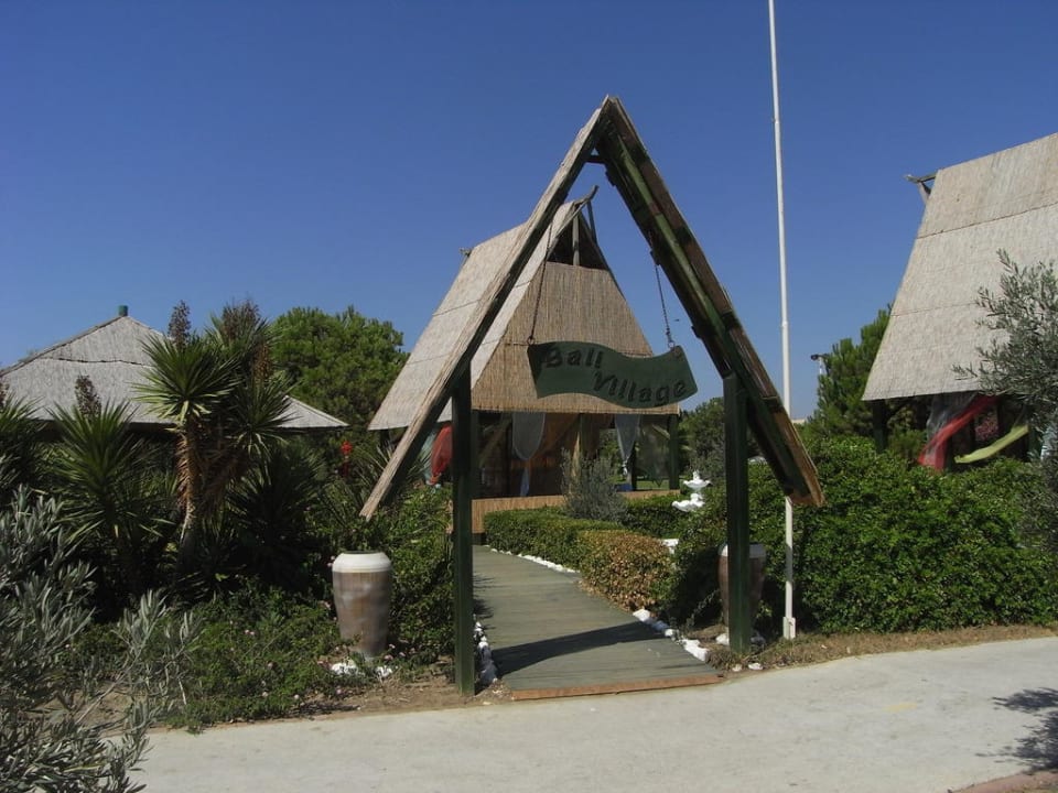 Aussen Blue Waters Club