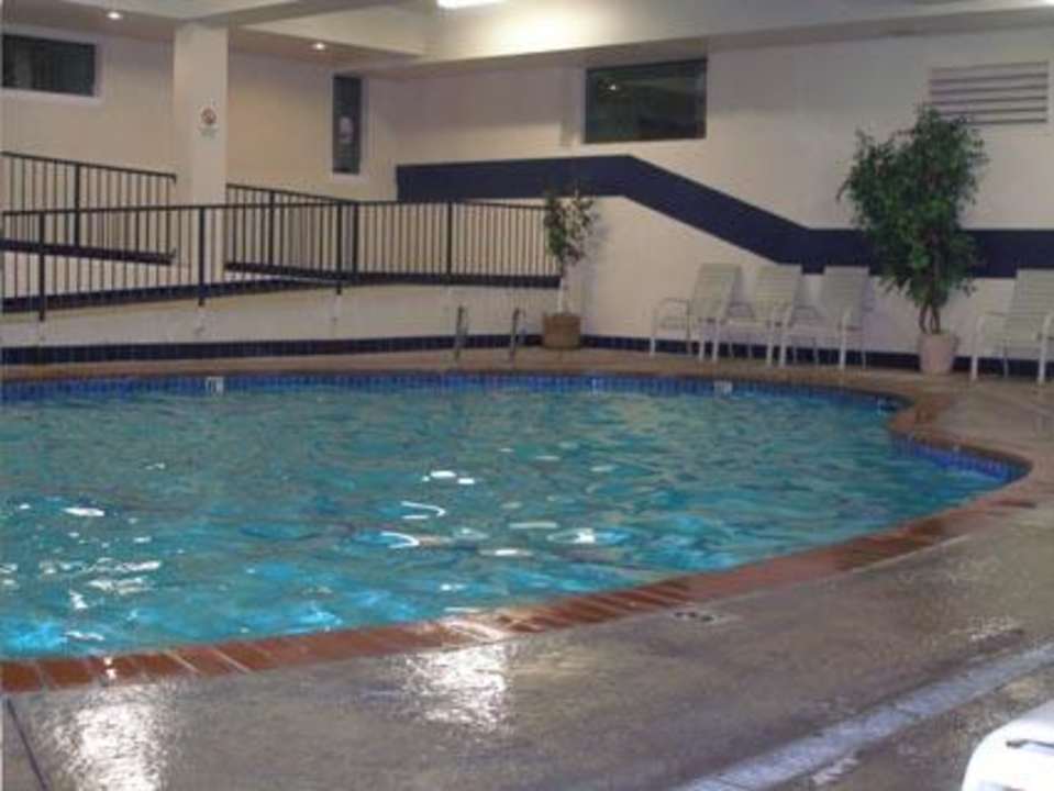 Innenpool Hotel Yosemite View Lodge