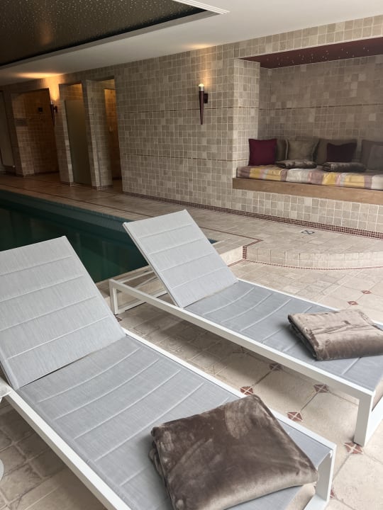 Sport & Freizeit Villa Hügel