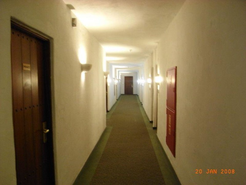 Flur db San Antonio Hotel + Spa